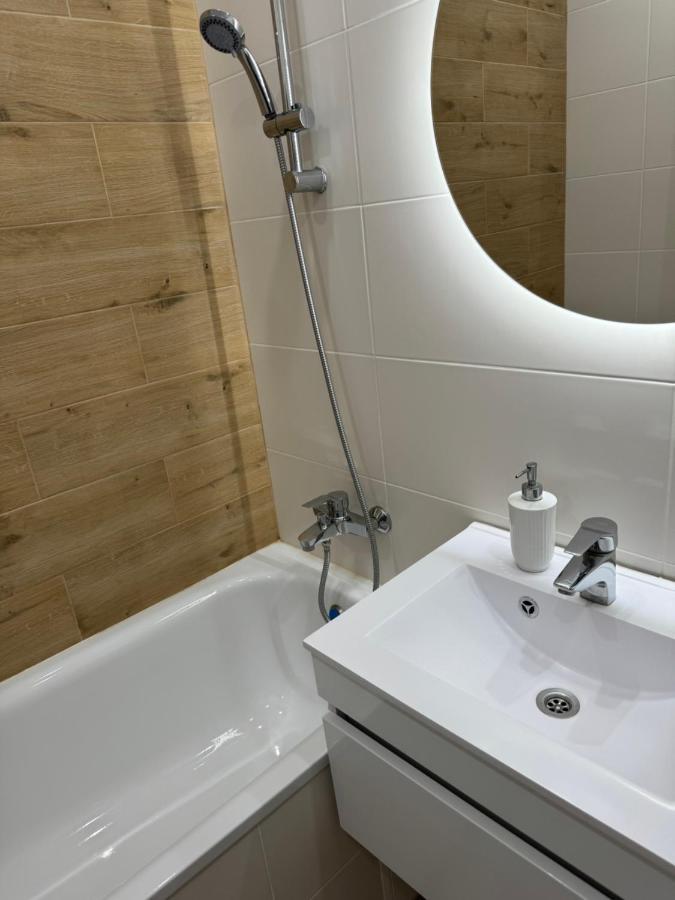 Люкс Апартаменты Cream Pearl На Подолье Vinnytsia Extérieur photo